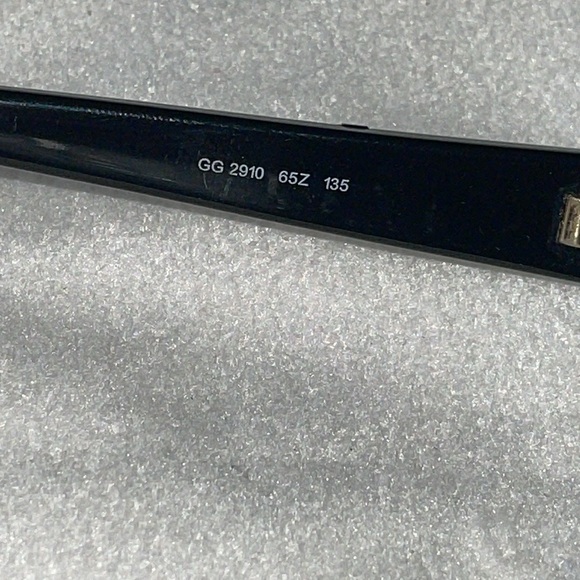 GUCCI GG2910 135 52mm Black Eyeglasses RX Frames w /Case - Picture 5 of 9
